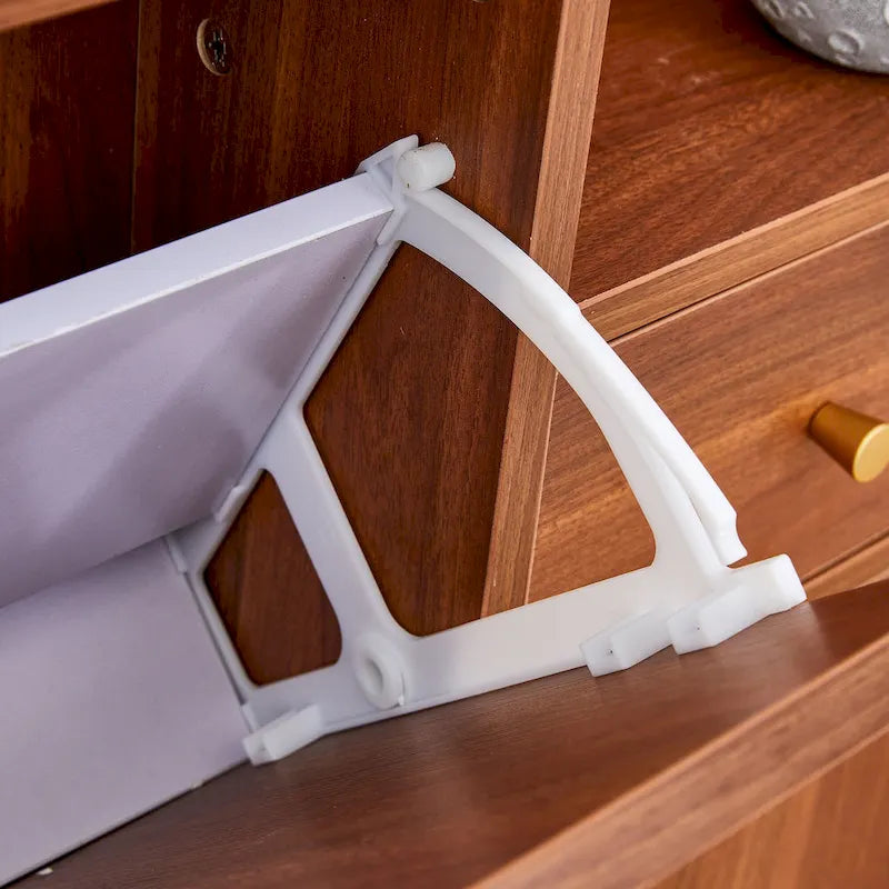 Meuble à chaussures en rotin et noyer avec porte basculante, style moderne et minimaliste, pour entrée