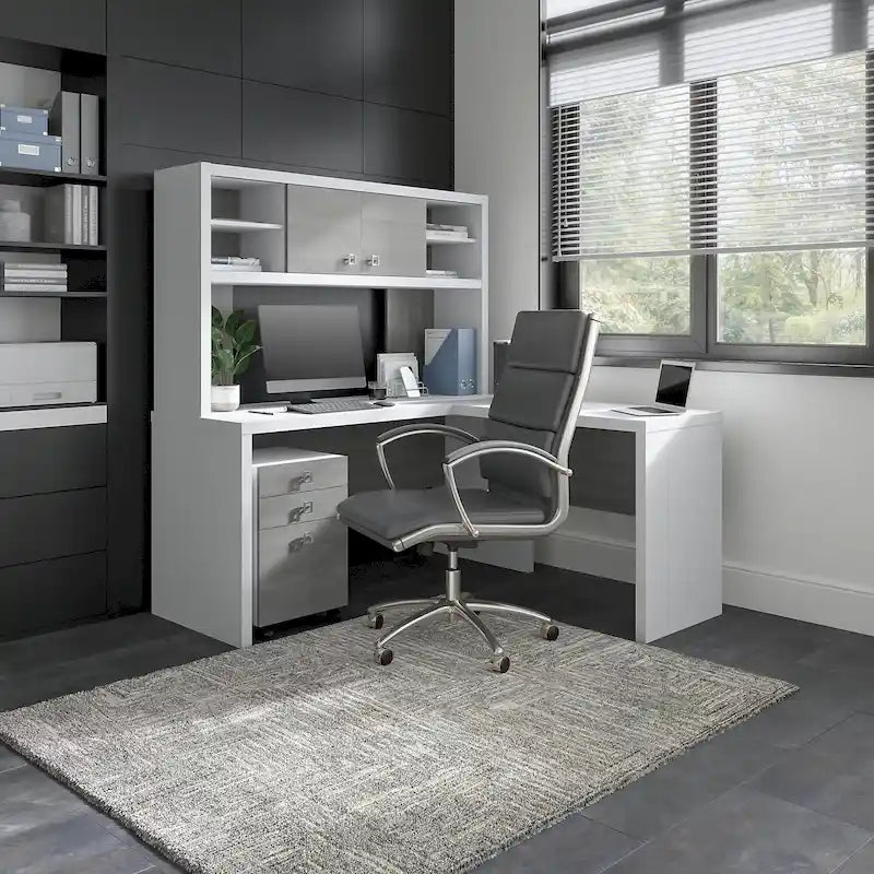 Bureau informatique d'angle blanc pur avec huche et caisson de rangement