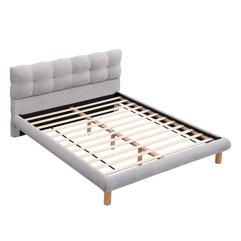 Lit plateforme Queen rembourré en chenille grise avec tête de lit touffetée Cookie