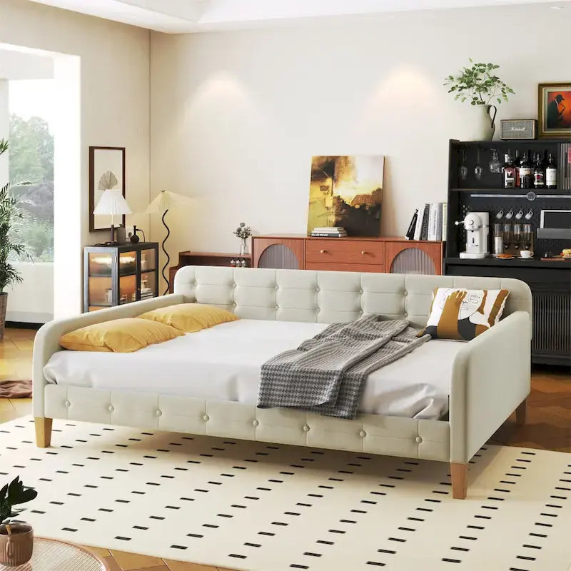 Lit de repos capitonné en velours touffeté pleine taille avec pieds en bois, rose et blanc