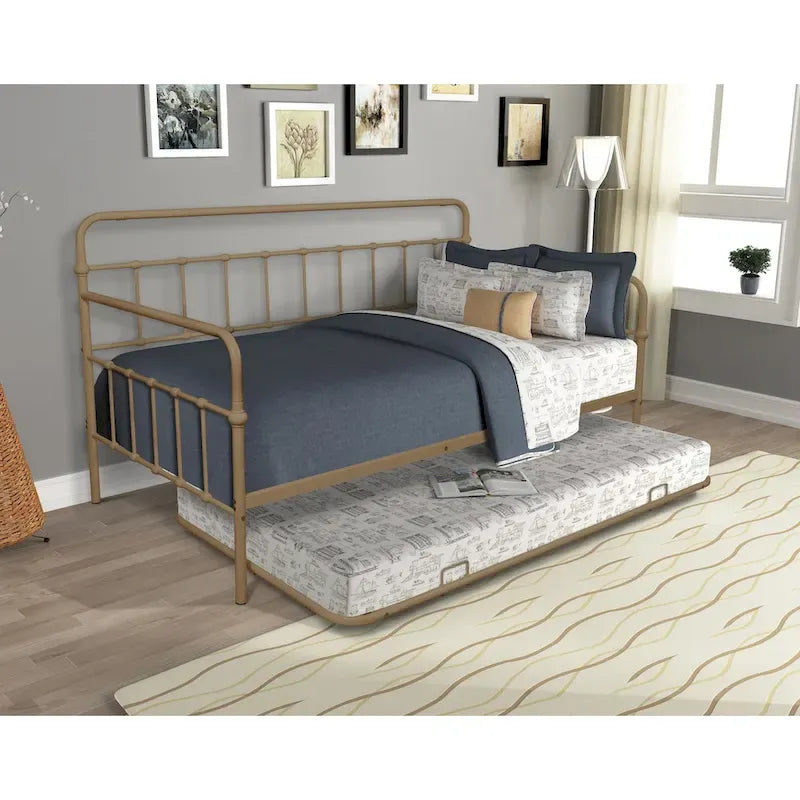 Metal Frame Daybed with trundle