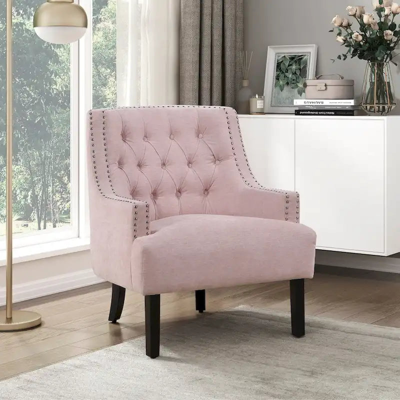 Fauteuil d'appoint capitonné avec garniture cloutée et pieds en bois massif